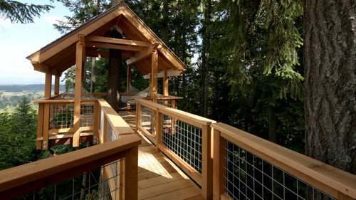 Lifted Lodge Treehouse