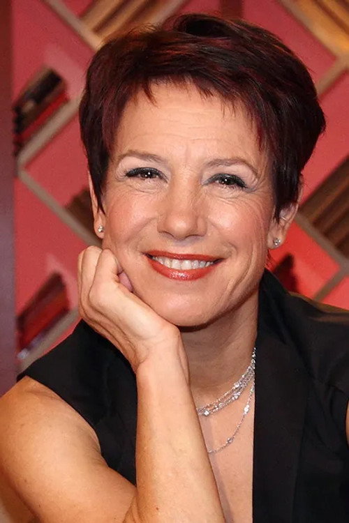 Cast member photo for jennifer-byrne