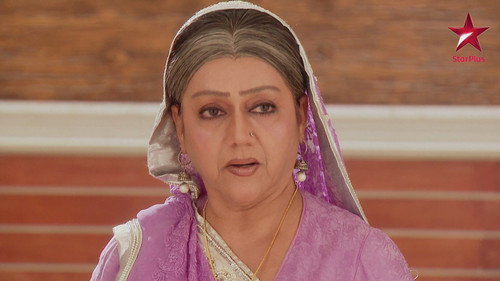 Khushi Gets Farewell Gifts