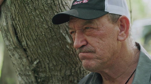 Swamp Mysteries with Troy Landry第2季第1集