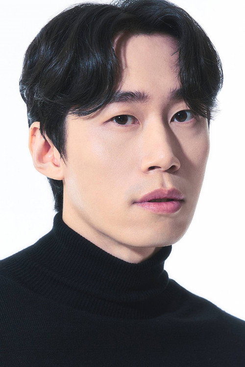 Cast member photo for hong-in