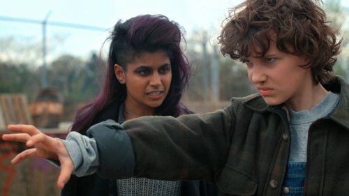Stranger Things - Kayıp Kız Kardeş