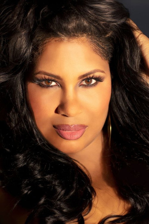 Cast member photo for nicki-richards