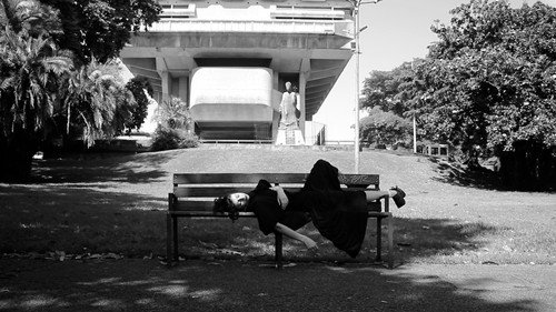 PAUSA!