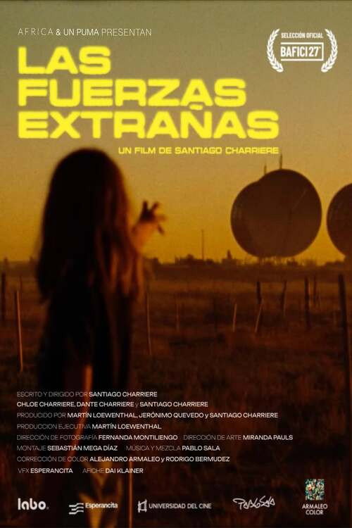 Las fuerzas extra&ntilde;as电影海报