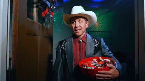 SEC Teams Do Trick or Treat