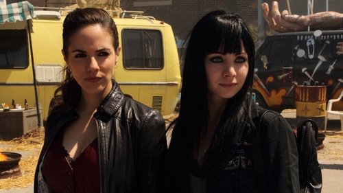 Lost Girl - 1. Bölüm