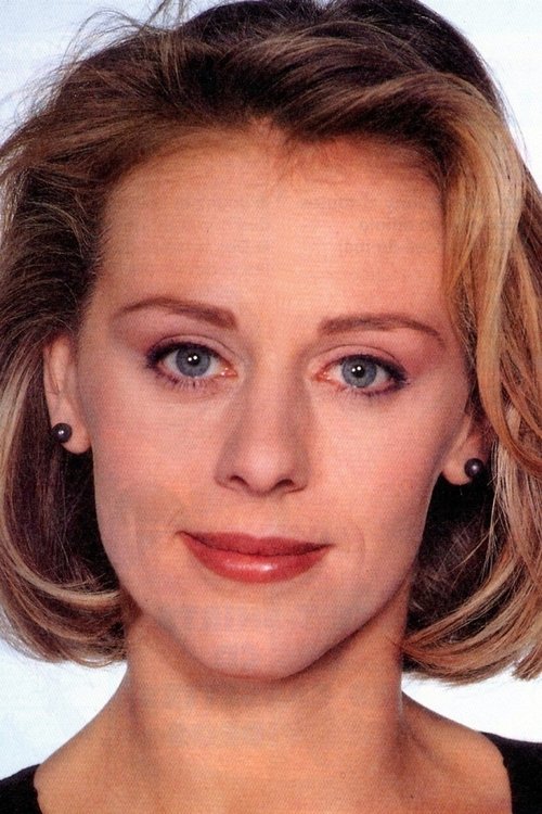 Cast member photo for ccile-auclert