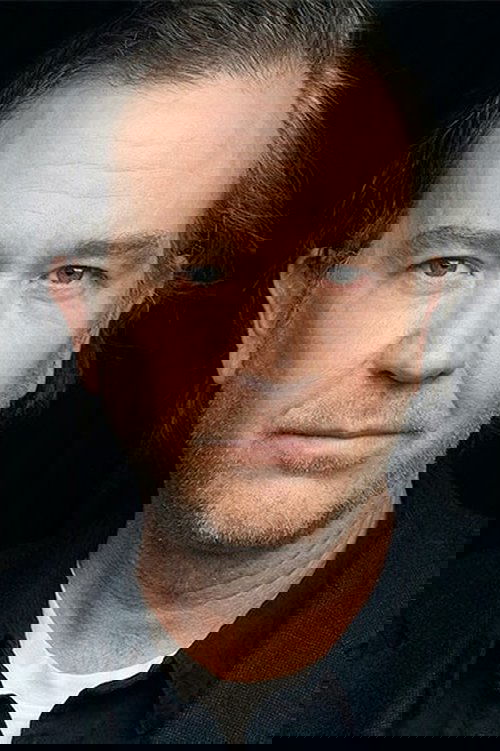 Timothy Hutton