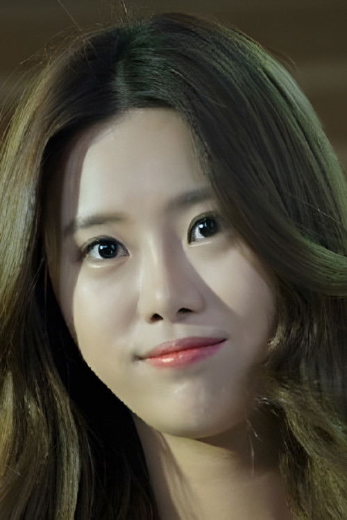 Cast member photo for hong-sae-hee