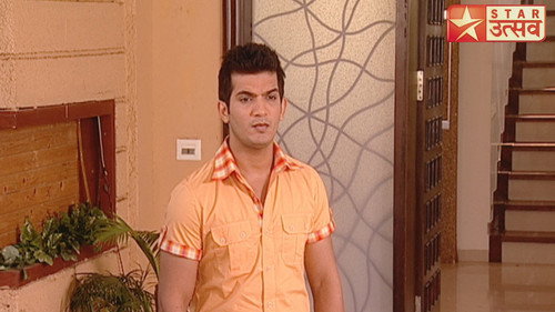 Mayank Accuses Nupur