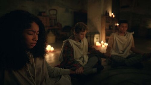 The Midnight Club - Cadı