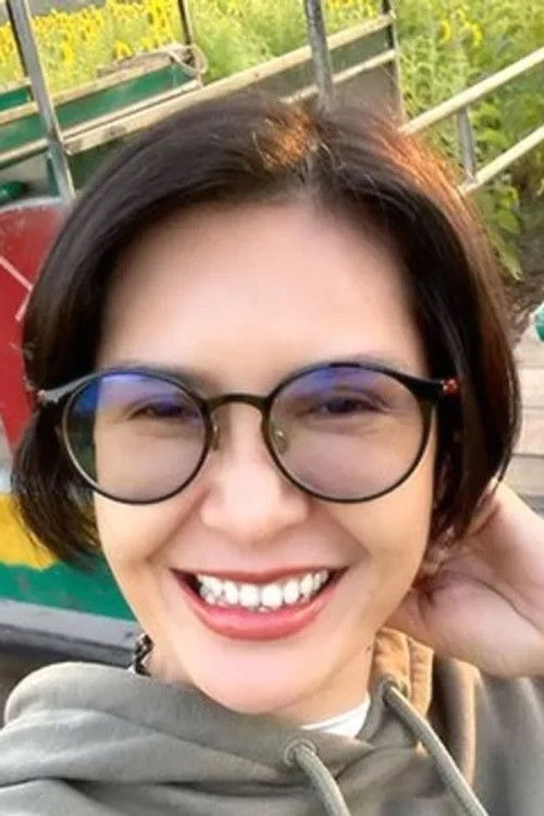 Cast member photo for sairung-harnweth