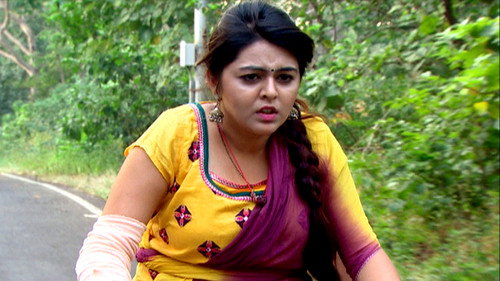 Mayuri's Bicycle Race Begins