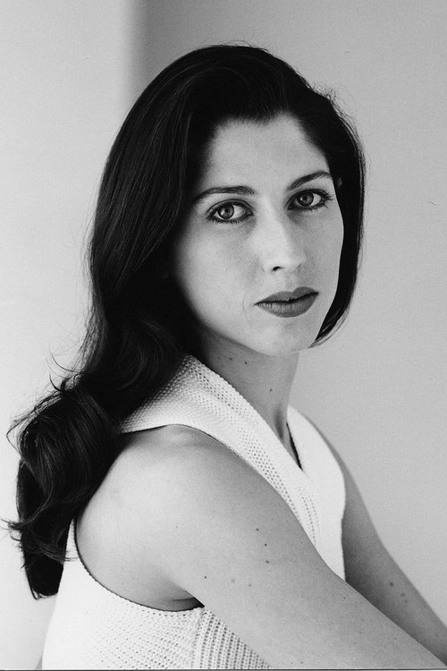 Poster of Leanne Benjamin