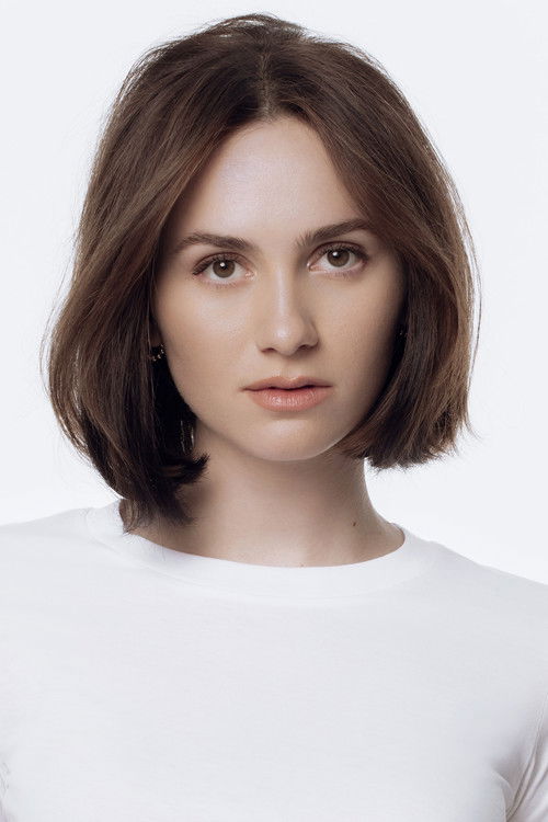 Cast member photo for maude-apatow