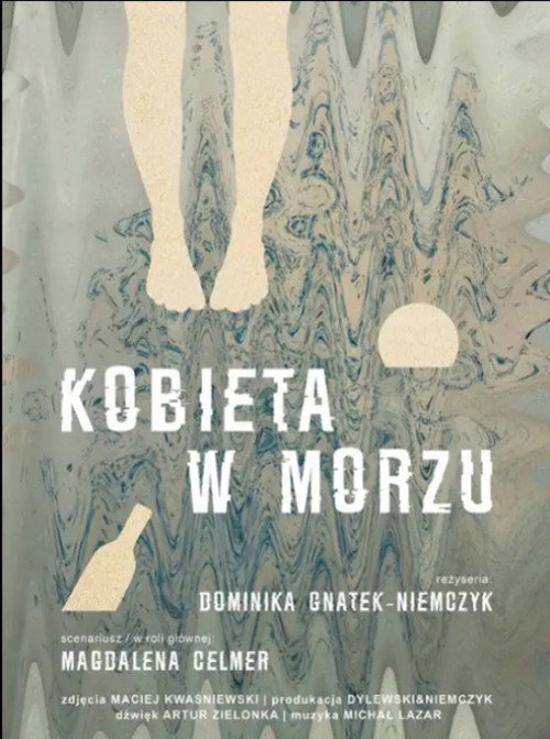 Kobieta w morzu's poster