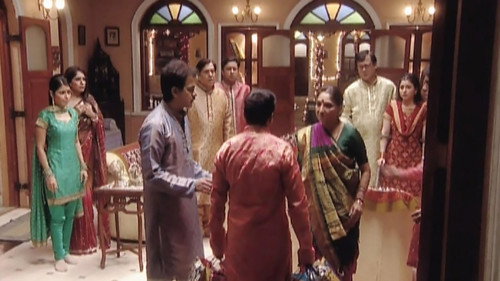 Baa Slaps Praveen