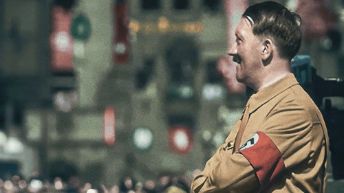 Populist