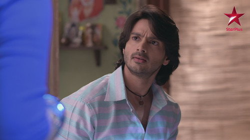 Mantu Praises Jasmine