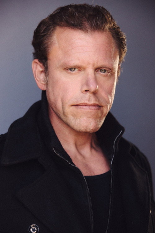 Cast member photo for alex-solowitz