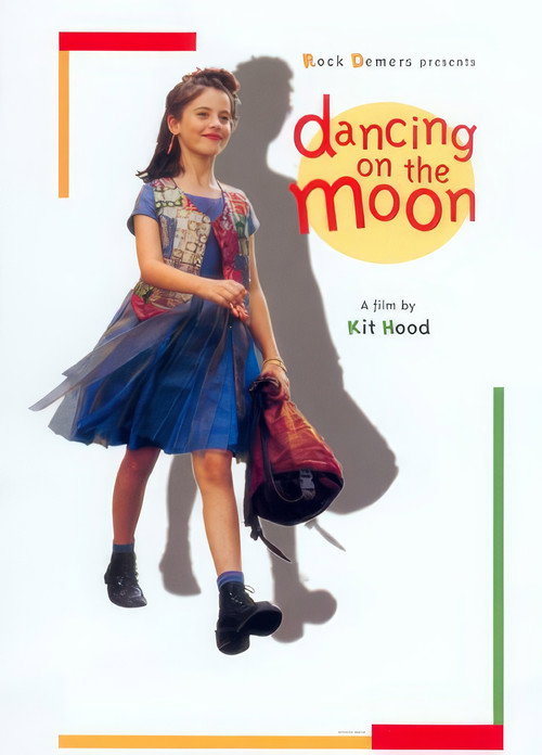 Dancing on the Moon电影海报