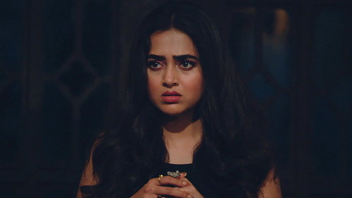 Pragati Wears Pratha's Ring