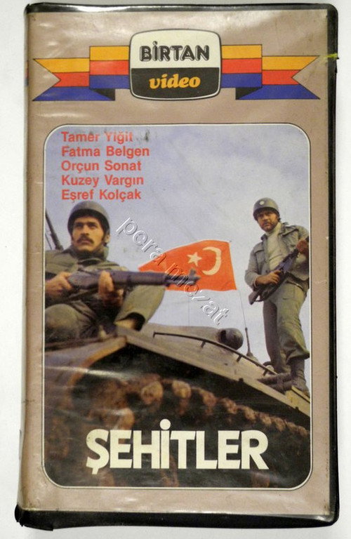 Şehitler poster 3