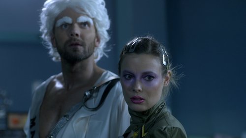 Community - Geri Dönüştürülmüş Sinemaya Giriş