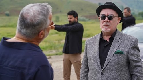 Çekiç ve Gül: Bir Behzat Ç. Hikayesi - Sığamıyorsun değil mi bu şehre?