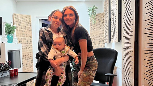 Shylena and Kim Feenstra