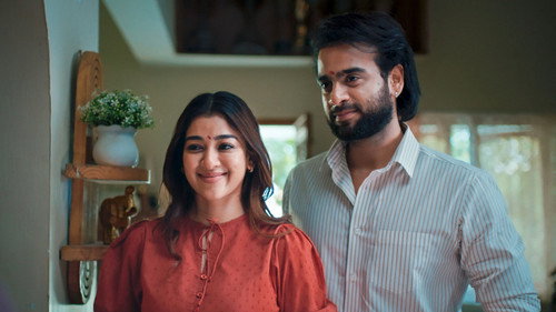Siddharth Takes Harini Home