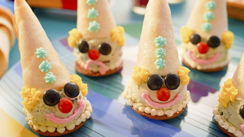 Puppet Circus