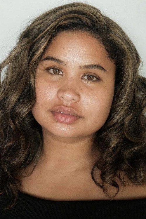 Cast member photo for lindzay-naidoo