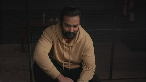 Iru Dhuruvam第2季第8集