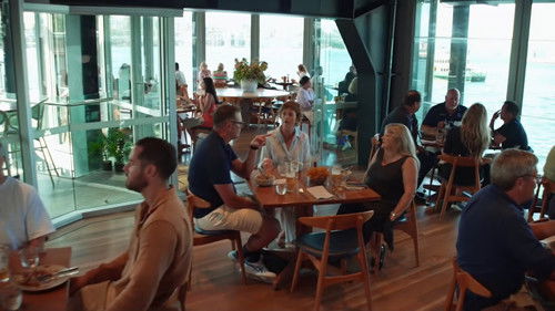 Squire's Landing Pub Service Immunity Challenge