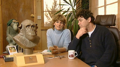 Monkey Business第9季第1集