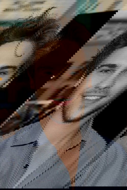 Grey Damon original image
