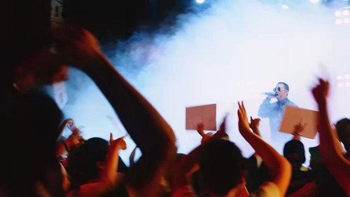 Burst Rap Backdrop Blur