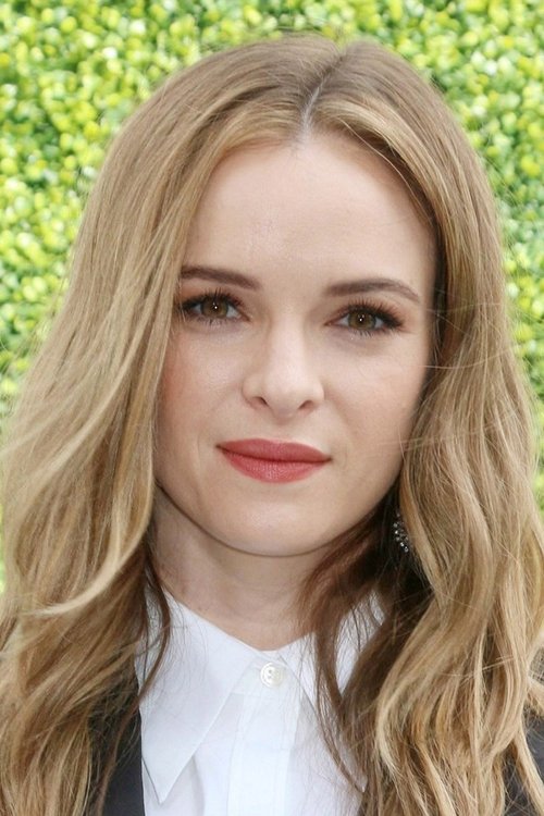 Kép: Danielle Panabaker színész profilképe