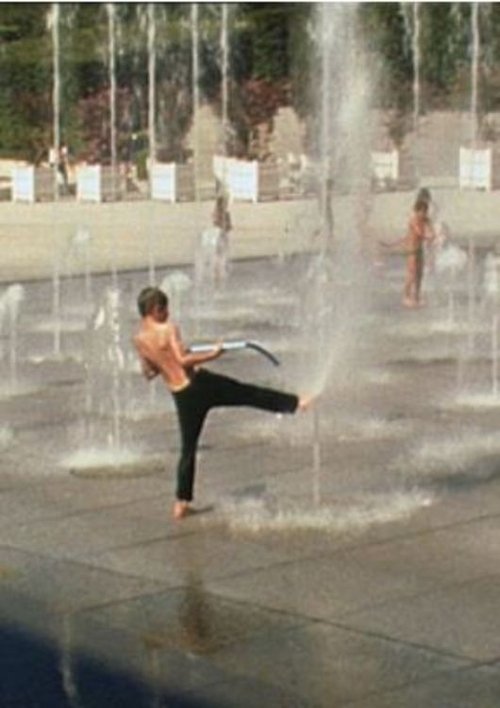 Fountain movie poster player