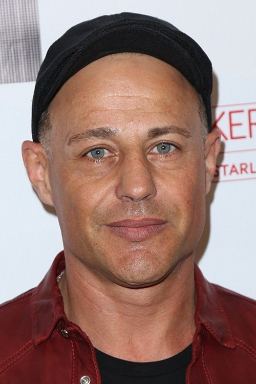 Kép: Louis Mandylor színész profilképe