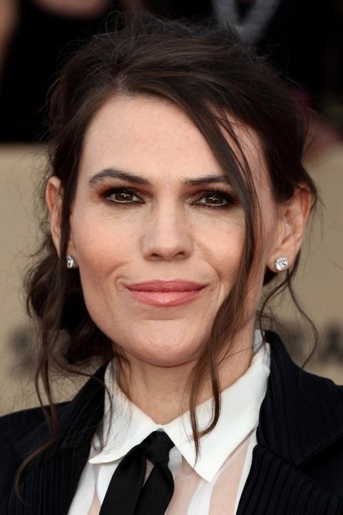 Clea DuVall isClaudia