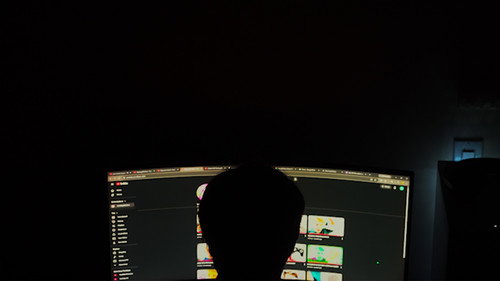 DISTANCE Backdrop Blur