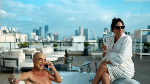 טיטו ורוחו - Season 1 Backdrop Blur