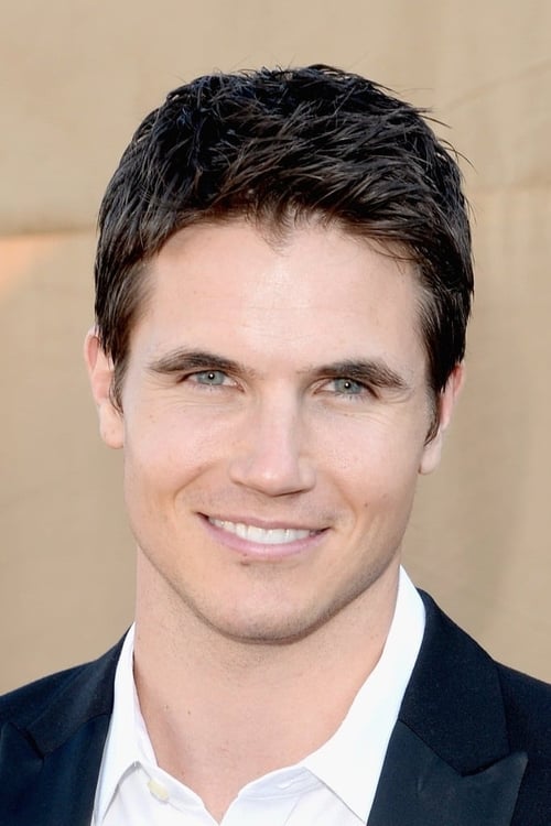 Kép: Robbie Amell színész profilképe