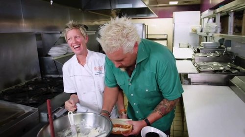 Escena del episodio 2 de la temporada 24 de la serie Diners, Drive-Ins and Dives