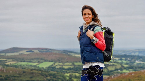 Cornwall and Devon Walks With Julia Bradbury
