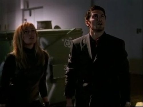 Escena del episodio 3 de la temporada 2 de la serie Special Unit 2