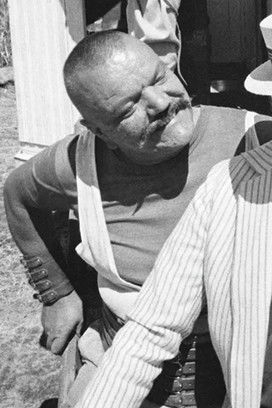 Poldo Bendandi interpretando a Dimitri Tovarisc